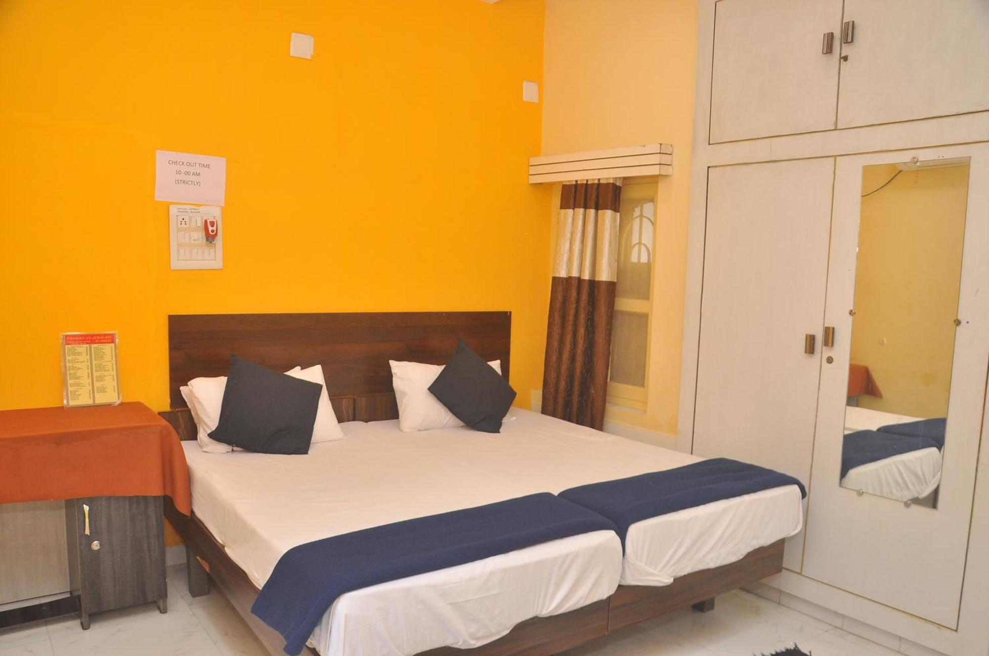 Chitrakut Bungalows Dwārka Dış mekan fotoğraf